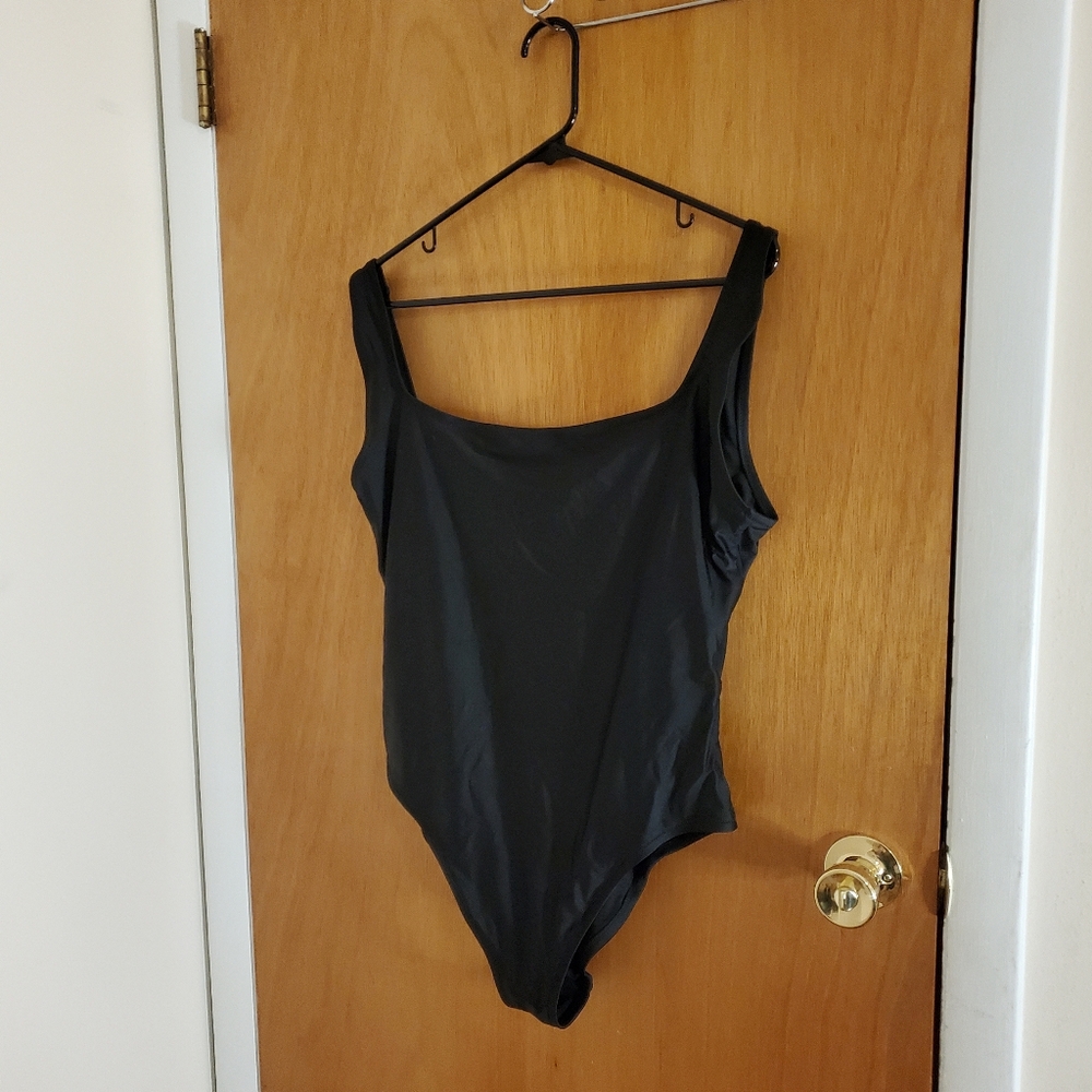 Madewell black one piece size XL NWT